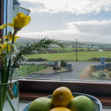 Oar Restaurant And Rooms Doolin Eksteriør billede