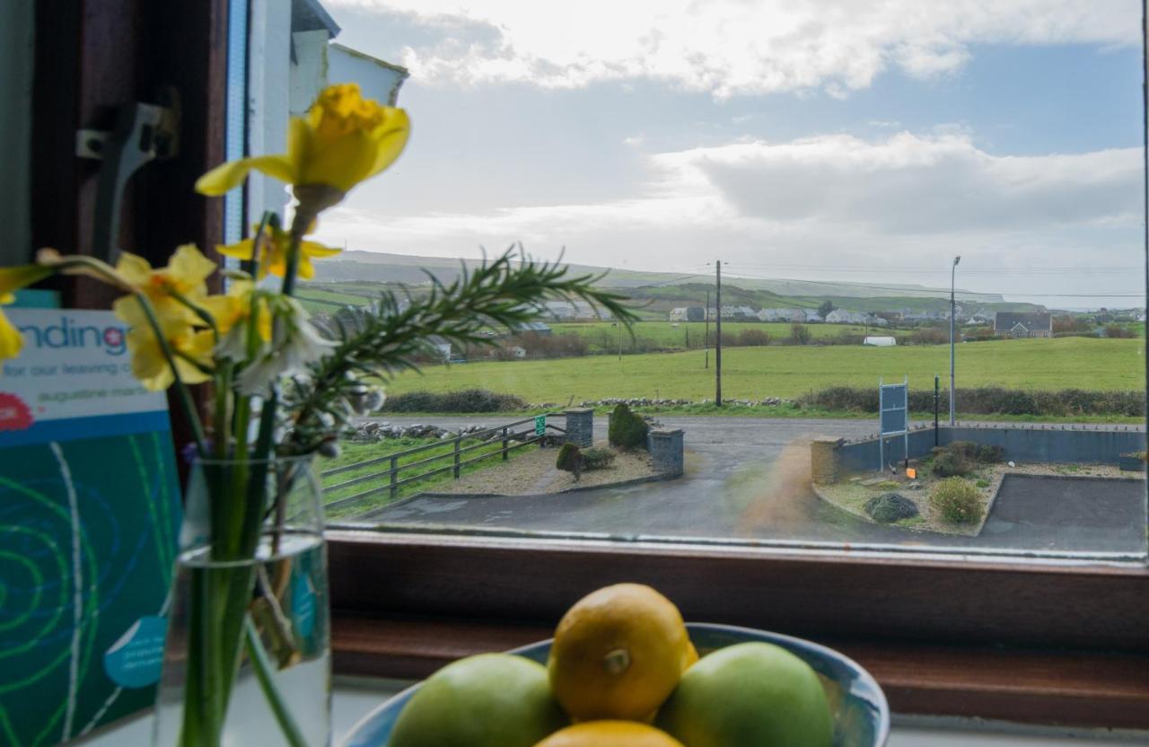Oar Restaurant And Rooms Doolin Eksteriør billede
